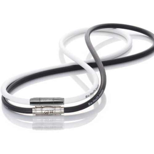 bh+ ClicMag Necklace with Negative Ions & Far Infrared Technology in black or white